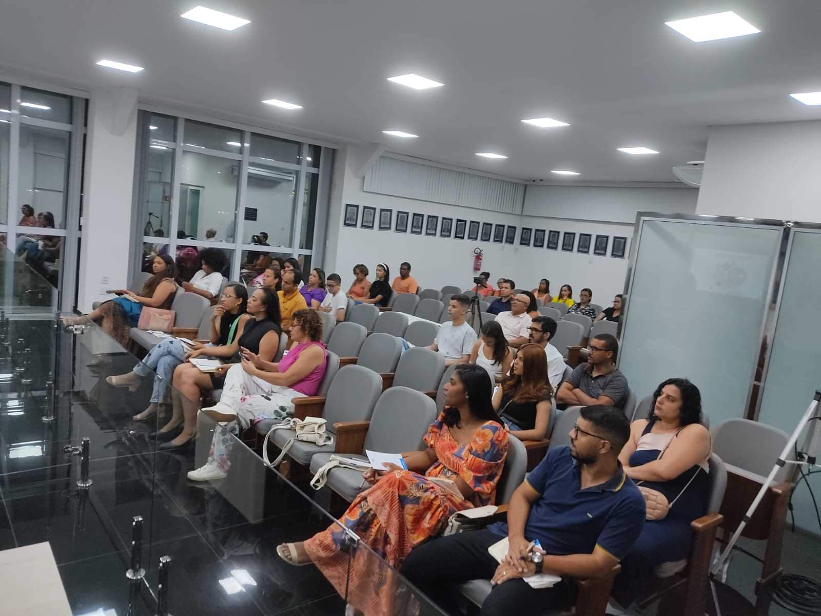 Camacã: Sebrae, Prefeitura e CDL promovem palestra sobre Marketing Digital